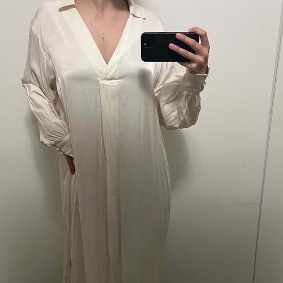 Long white H&M dress - Picture 3 of 3
